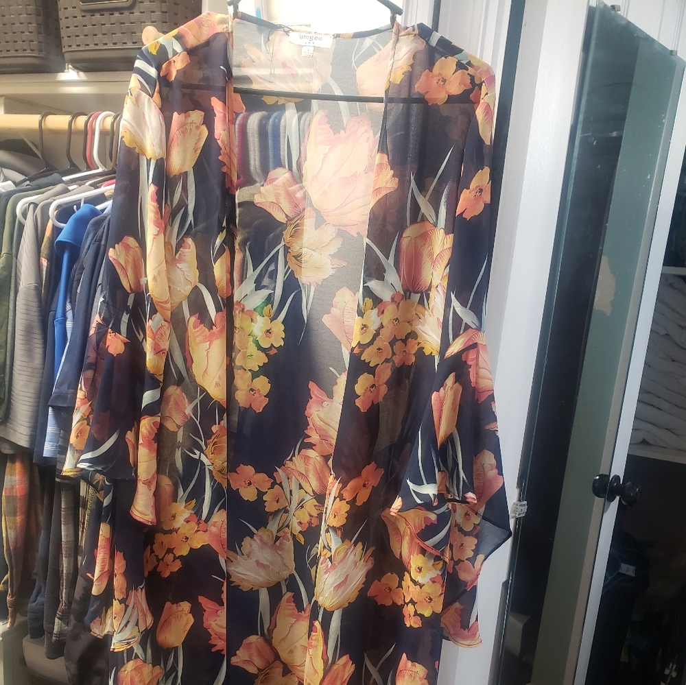 Umgee long Navy Floral print kimono - size L